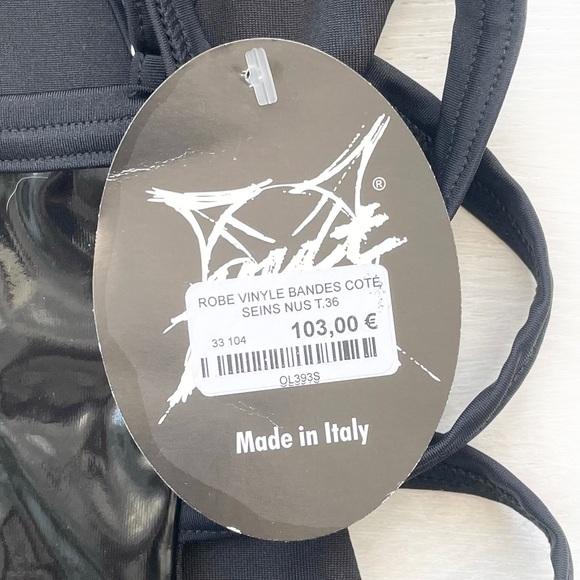 BARE-SIDE STRIPED DRESS - Picture 5 of 7